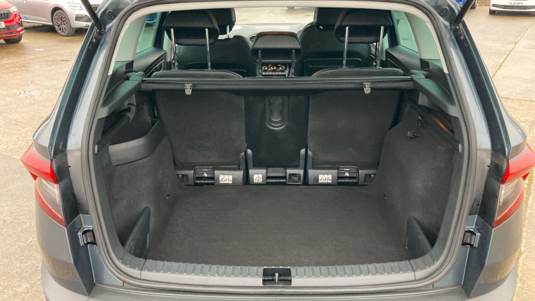 Skoda Karoq 1.5 TSI SE L 5dr DSG Petrol Estate